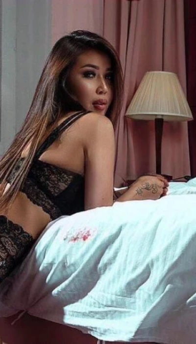 Mia