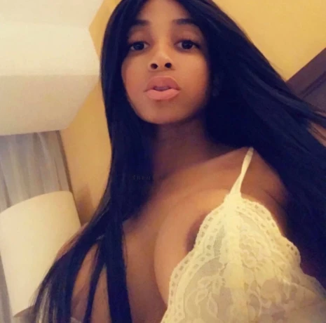 Nicole Dominican