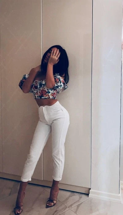 Alona