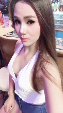 Riza Ladyboy