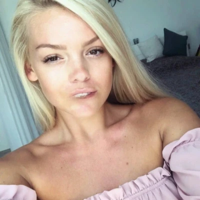 Mia