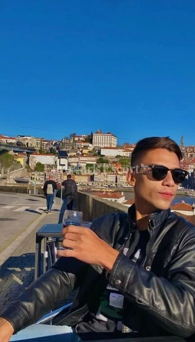 Carlos