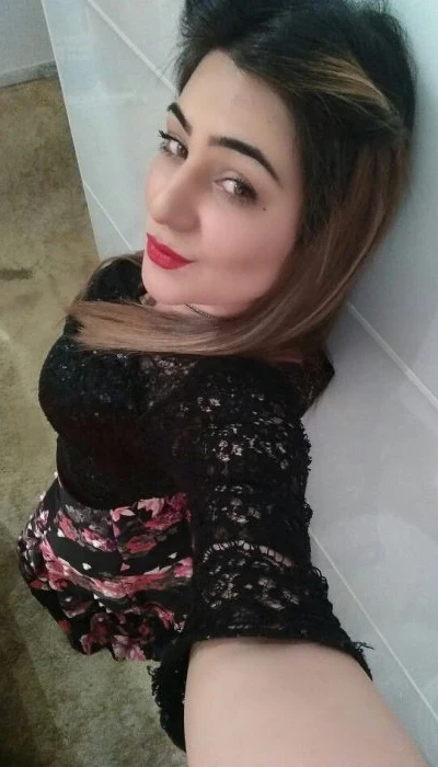 Model Amaya