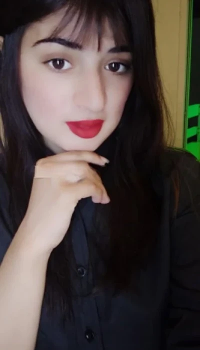 Eman Khan