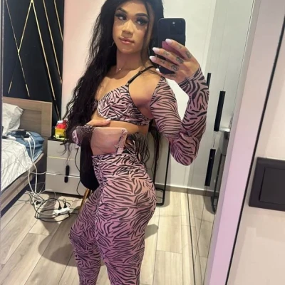 YARA KINTSCHEVS