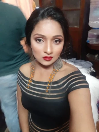 Mona