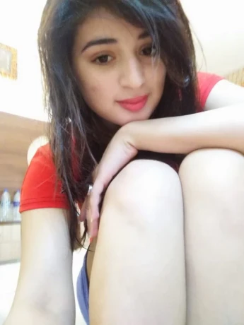 Eman Khan