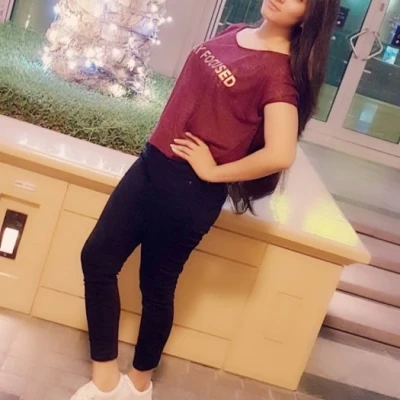 Manahil Student