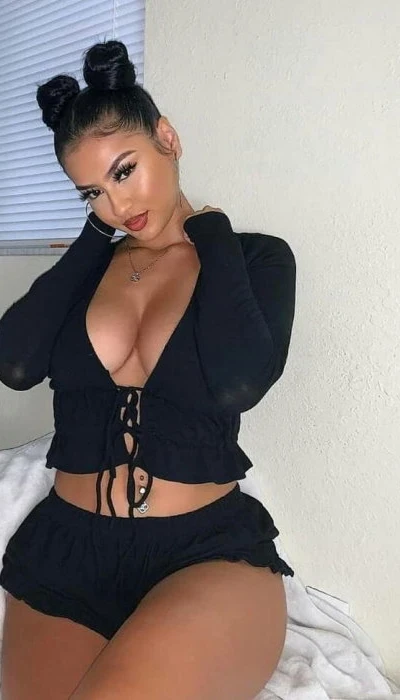 Sexy Bella