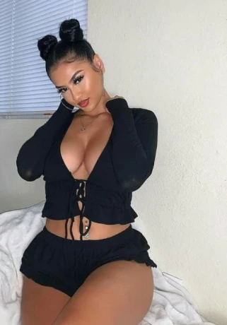 Sexy Bella
