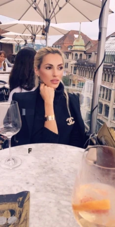Simone
