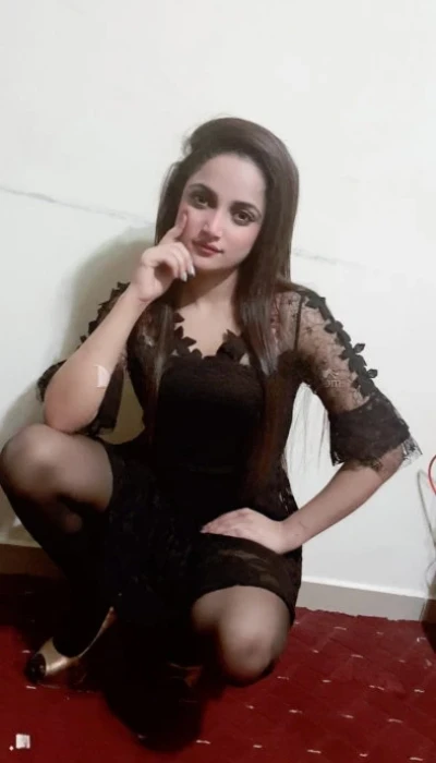 Riya Kapoor
