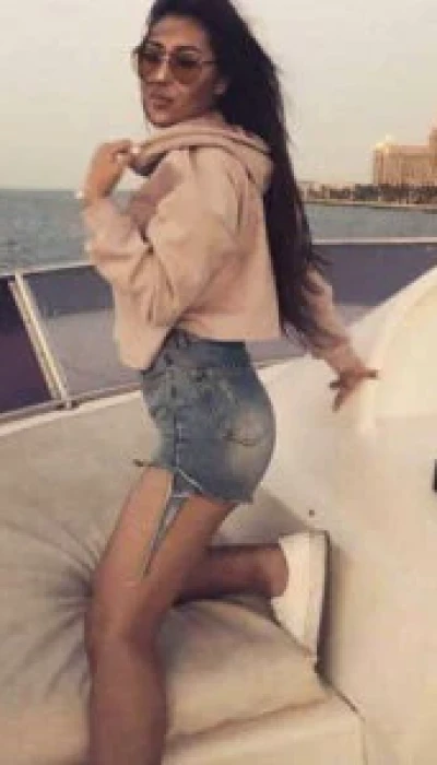 Mia
