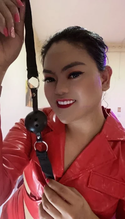 Amira