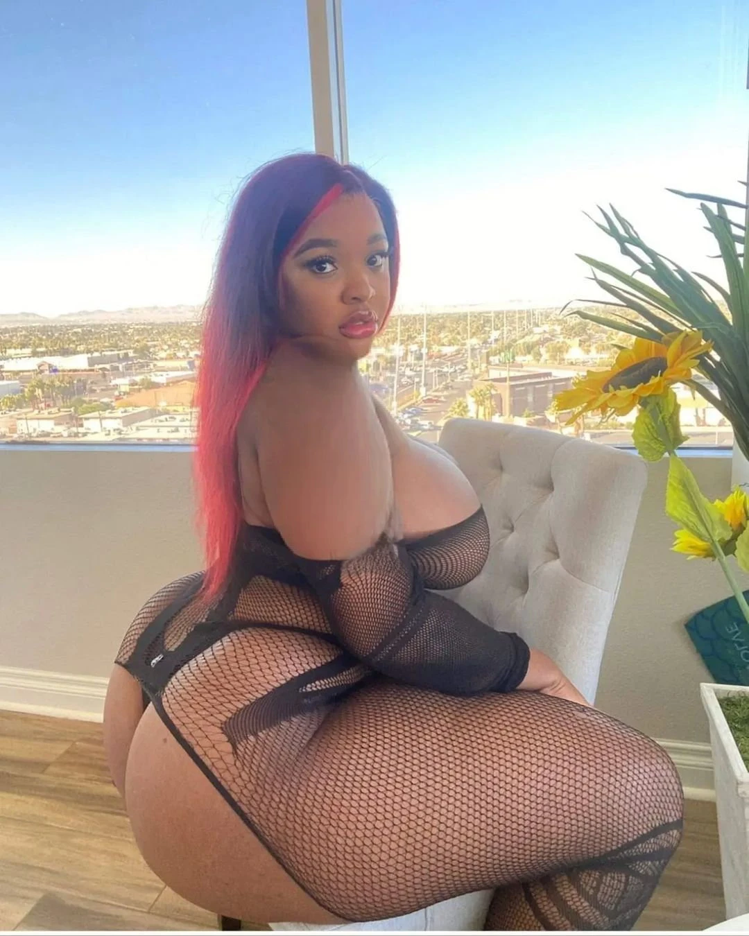 EBONY NIKITA XX