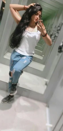 Nisha Khan