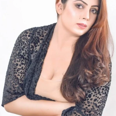 Arzo Khan