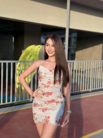 Ladyboy Mina